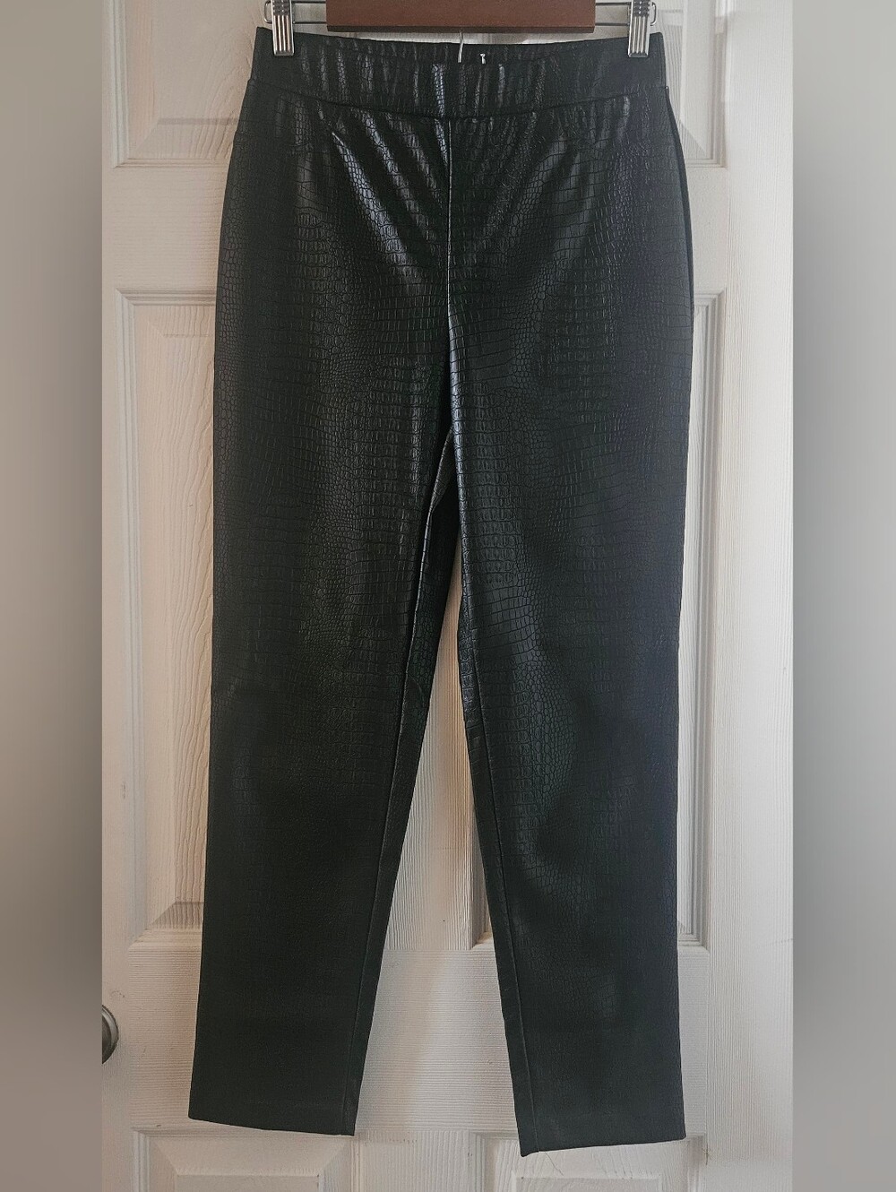 Isaac Mizrahi Live Black Faux Leather Pants